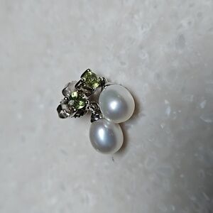 😍Honora 925 Peridot & Pearl Earrings😍 NWOT